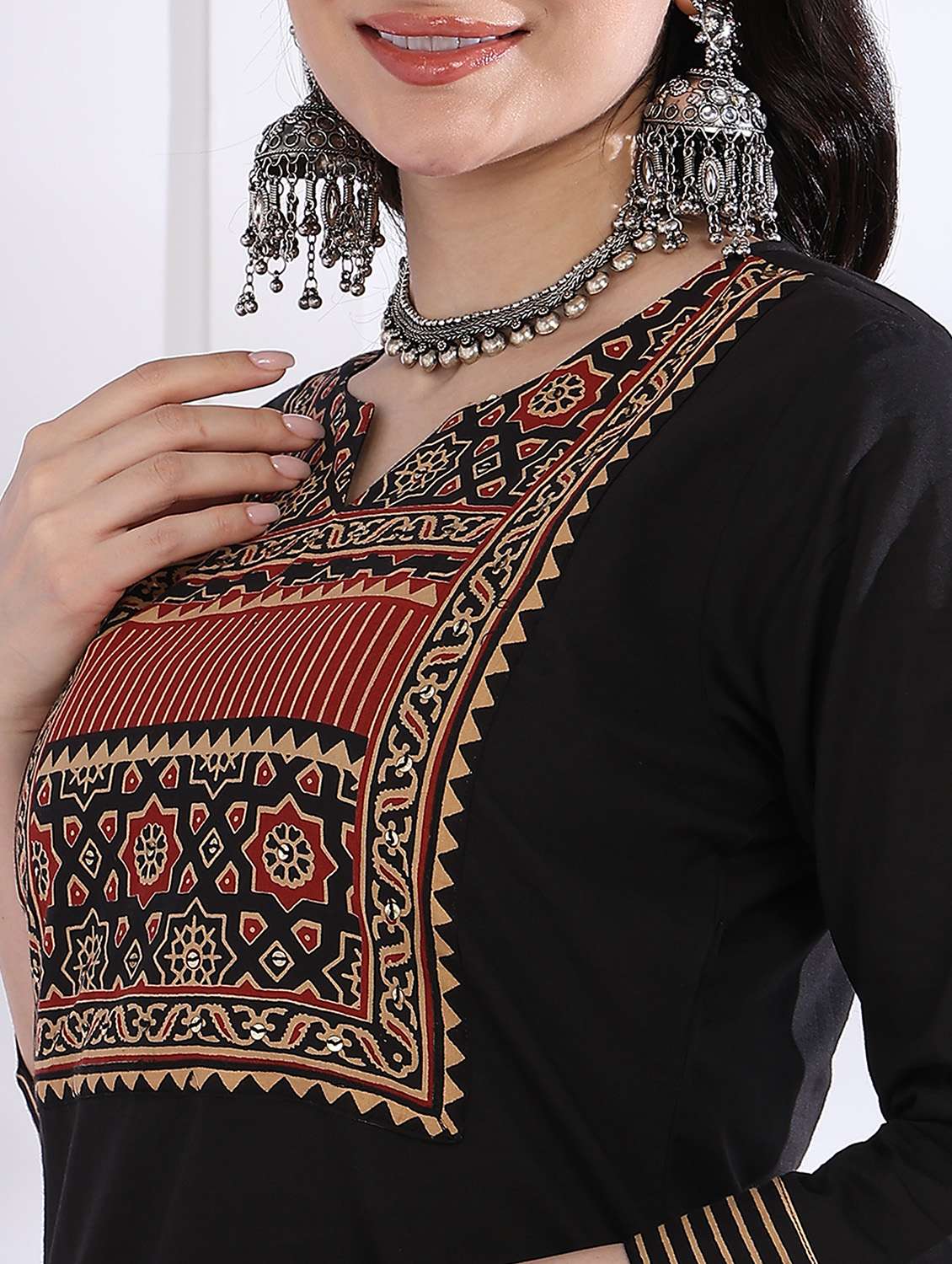 women three quarter sleeve kurta pant with dupatta set - 21975801 -  Standard Image - 7