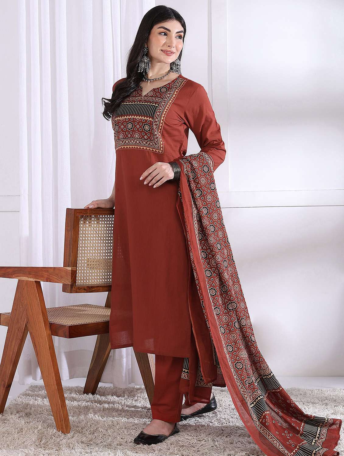 women three quarter sleeve kurta pant with dupatta set