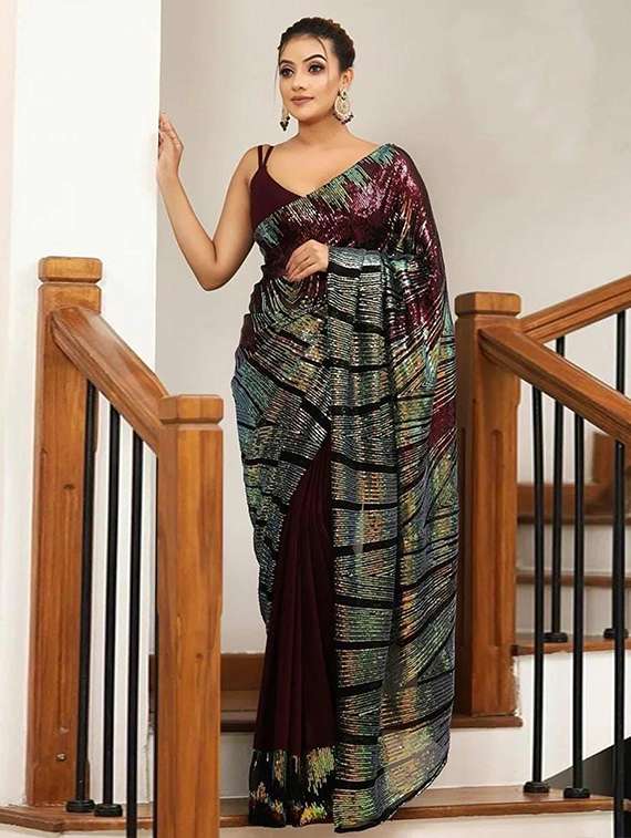 women maroon embellished saree with blouse - 21976136 -  Standard Image - 2