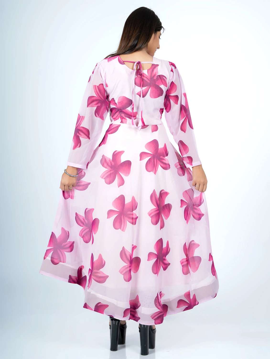 women floral printed long sleeve kurta dupatta set - 21976338 -  Standard Image - 2