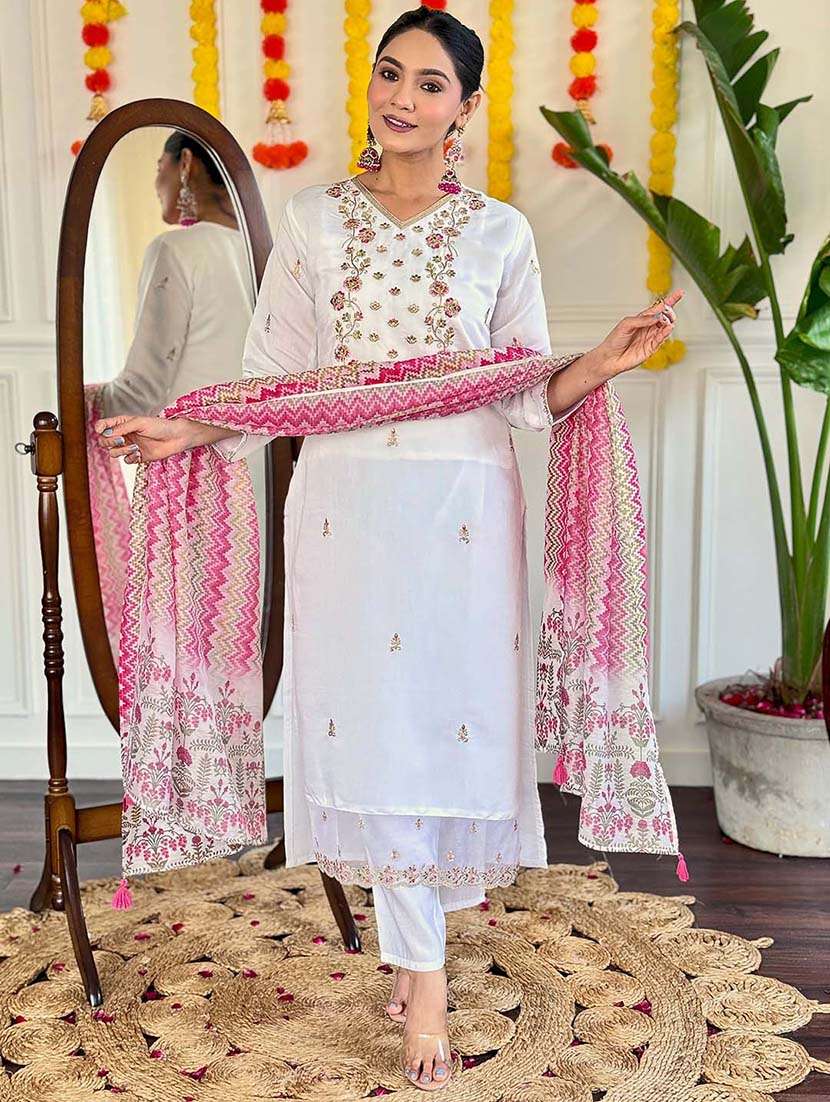 women embroidered long sleeve kurta pant with dupatta set - 21976512 - Standard Image - 2