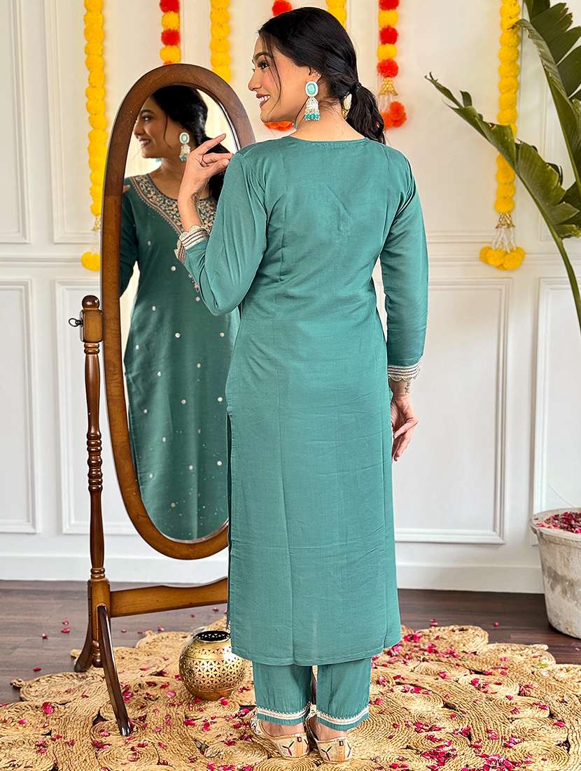 women three quarter sleeve kurta pant with dupatta set - 21976523 -  Standard Image - 2