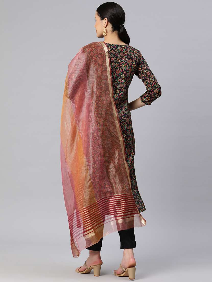 women three quarter sleeve kurta pant with dupatta set - 21976656 -  Standard Image - 2