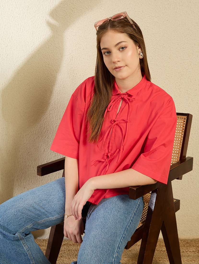 women red solid front tie up top