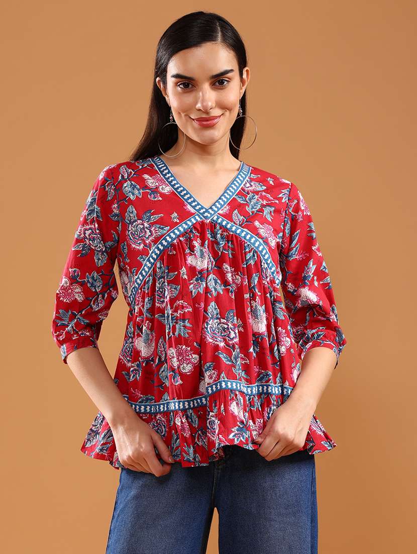 women printed three quarter sleeve kurti
