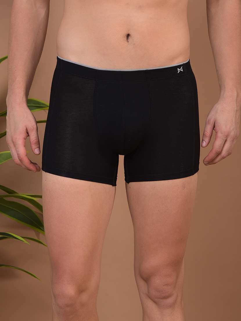men solid low rise trunk