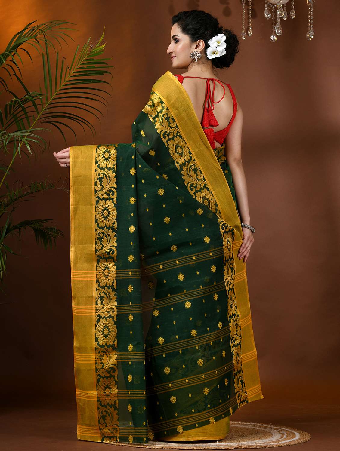 women self design handloom saree - 21977358 -  Standard Image - 2