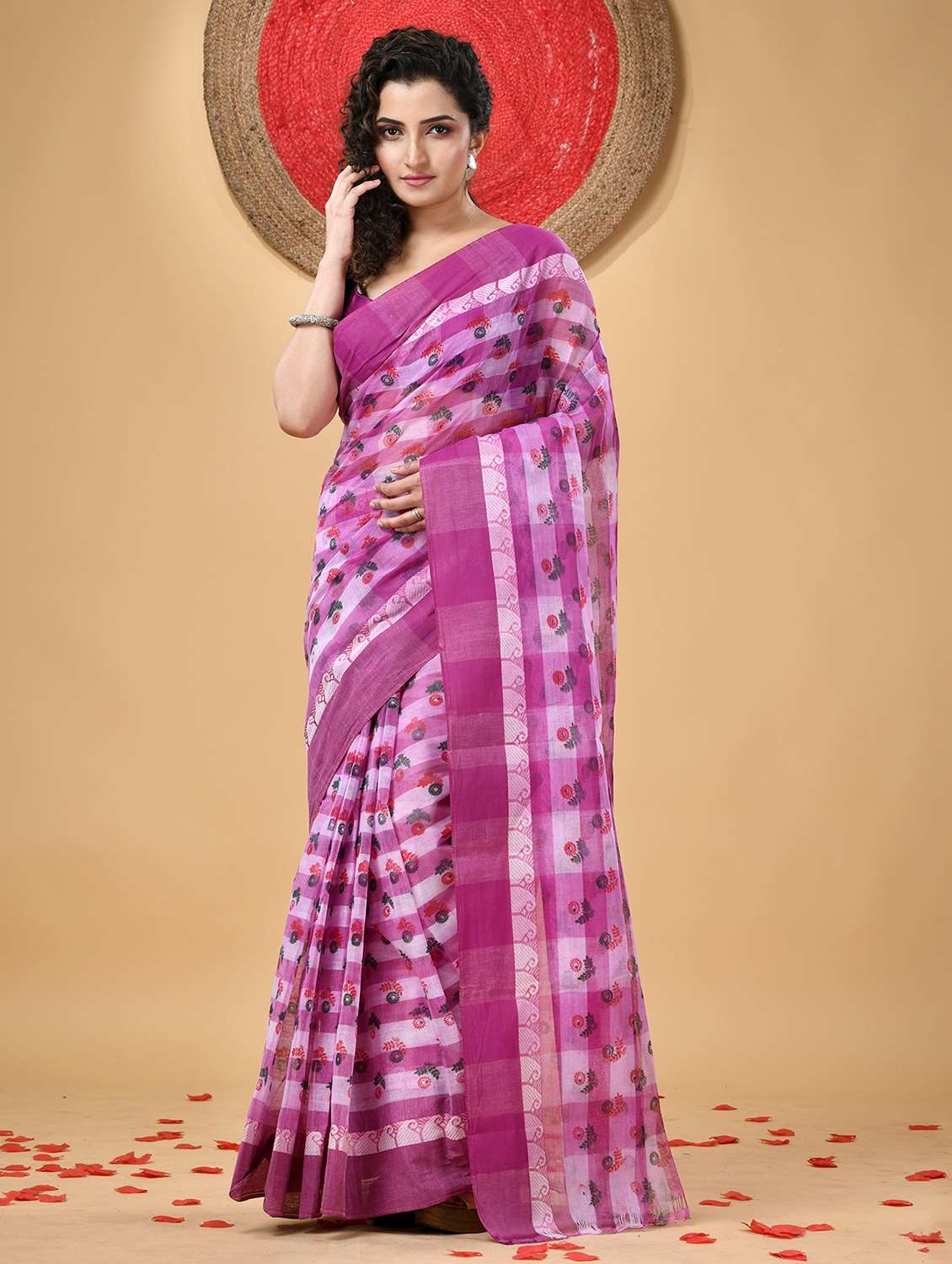 women printed handloom saree