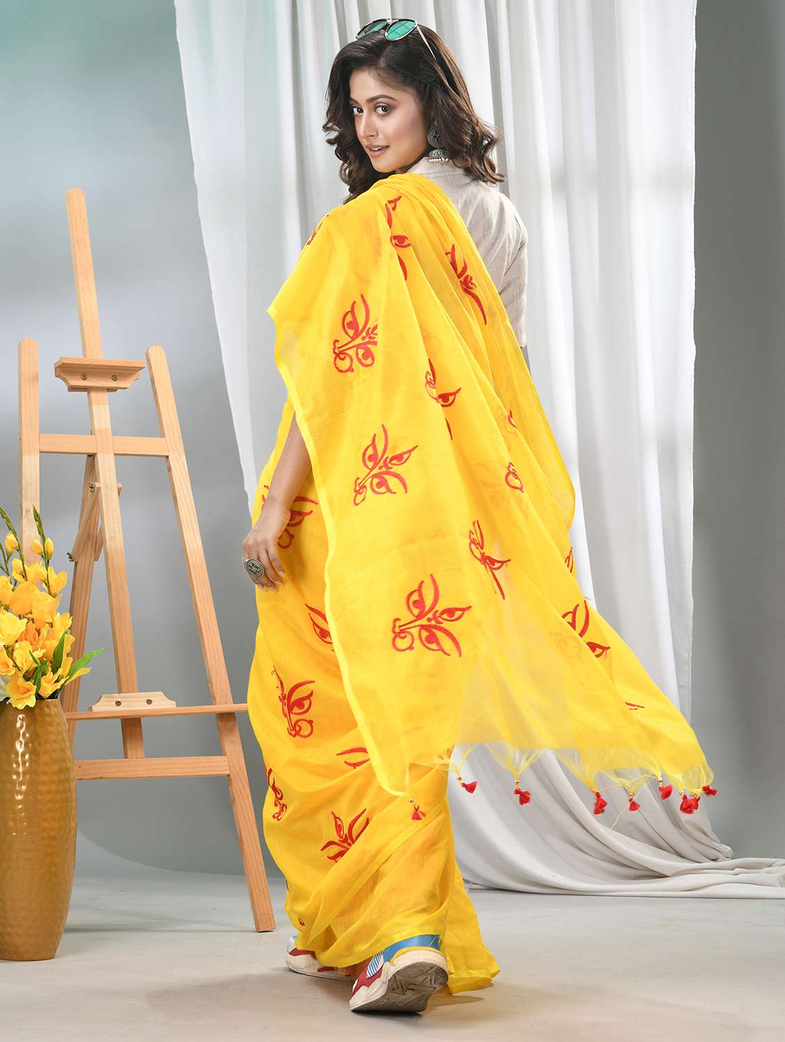 women solid with work handloom saree with blouse - 21977415 -  Standard Image - 2