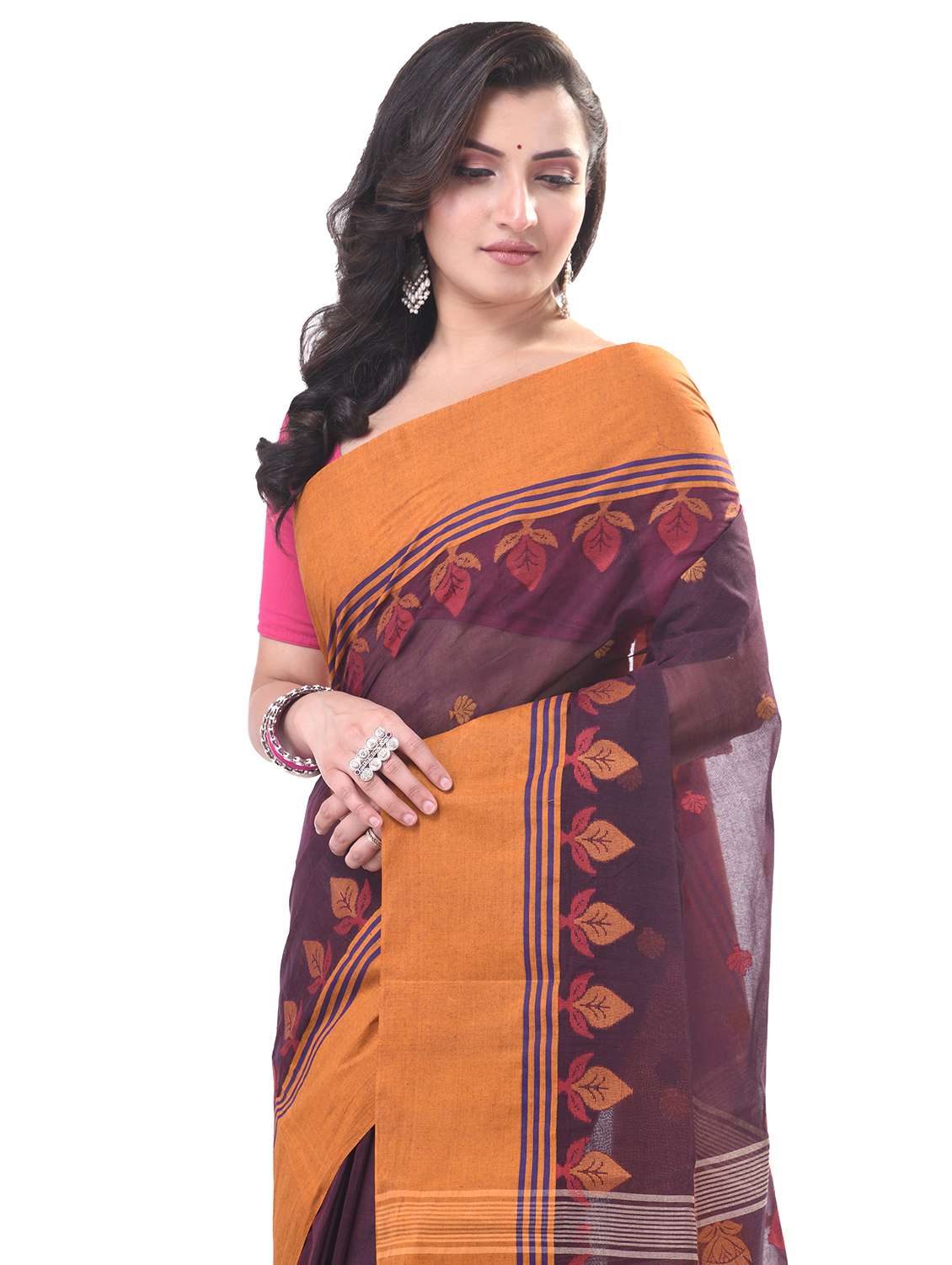 women self design handloom saree - 21977421 - Standard Image - 2