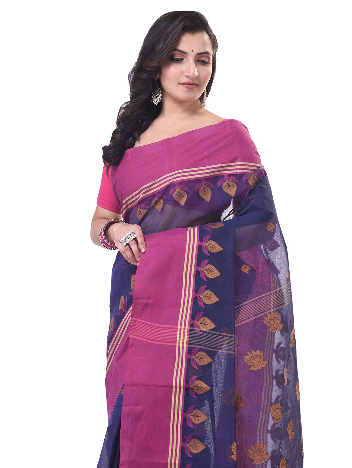 women self design handloom saree - 21977422 - Standard Image - 2