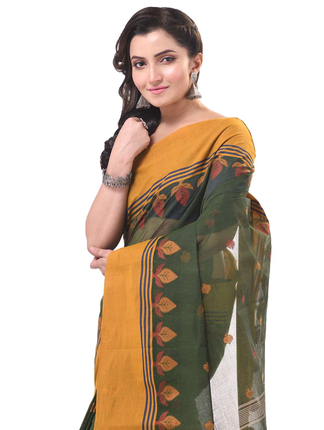 women self design handloom saree - 21977423 - Standard Image - 2