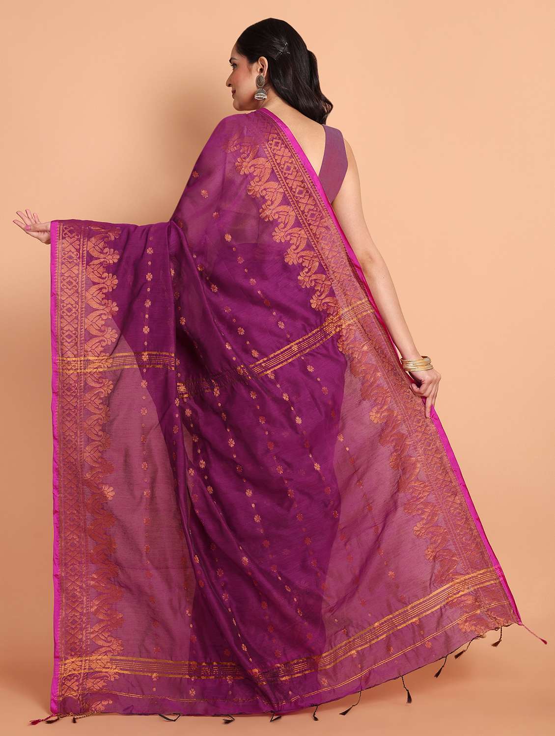 women self design handloom saree with blouse - 21977452 -  Standard Image - 2