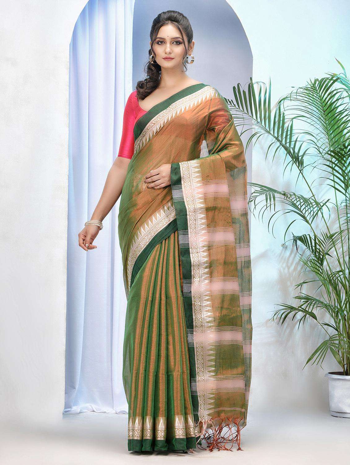 women solid with bordered saree with blouse - 21977455 -  Standard Image - 2