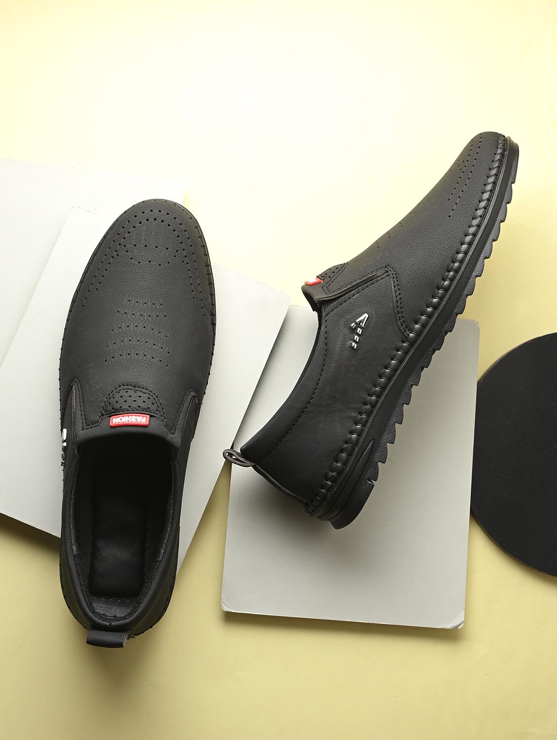 men black slip on casual shoes - 21977530 -  Zoom Image - 0