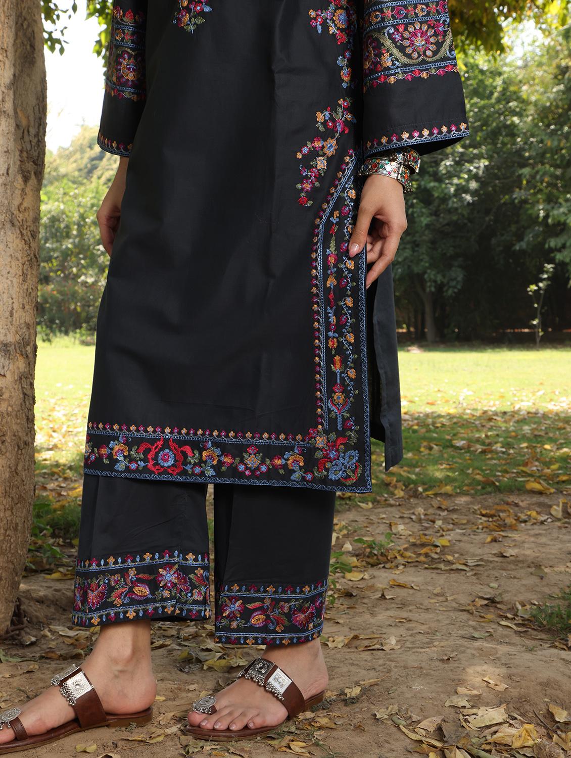 women solid with work long sleeve kurta pant set - 21978015 - Standard Image - 2