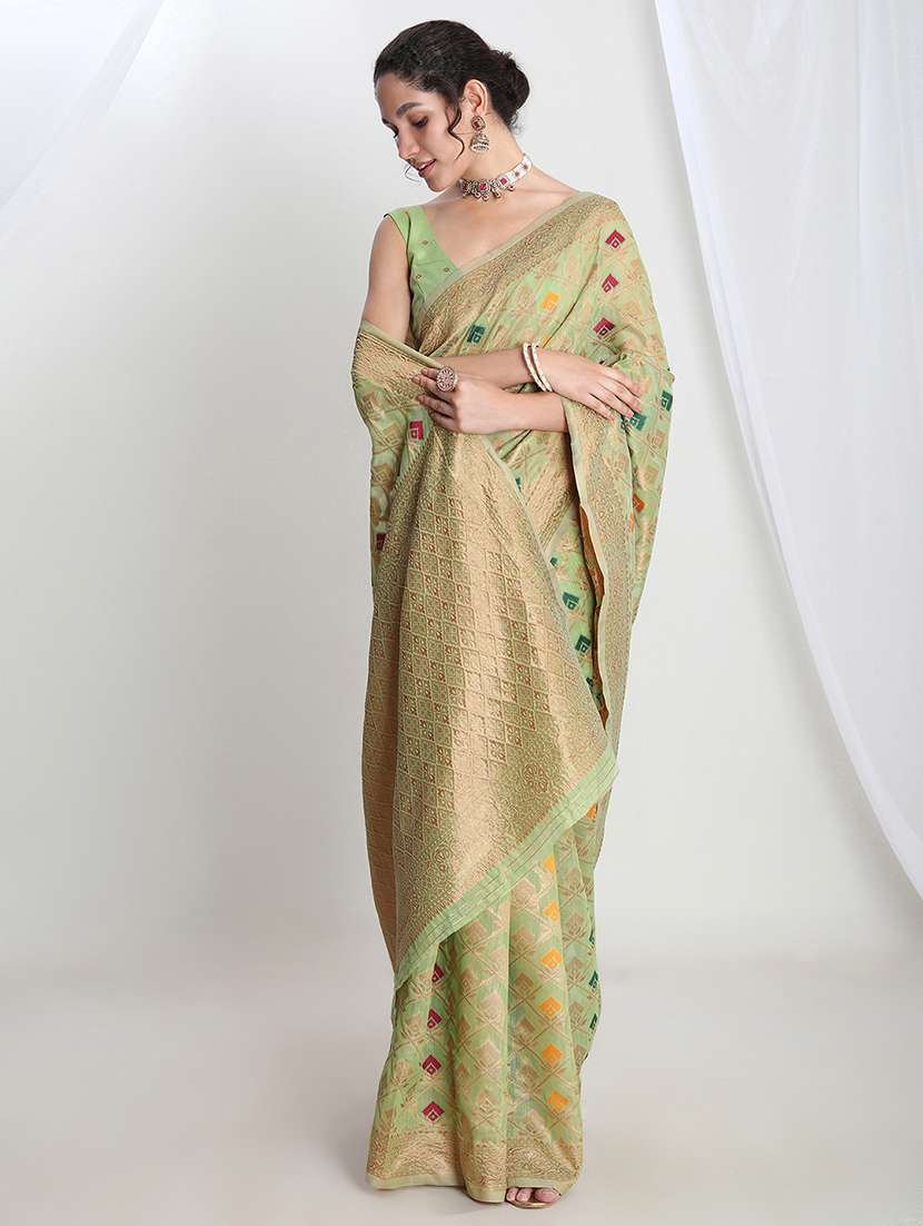 women self design banarasi saree with blouse - 21978315 - Standard Image - 2