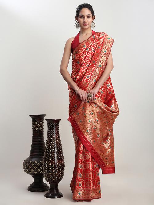 women self design banarasi saree with blouse - 21978334 - Standard Image - 0