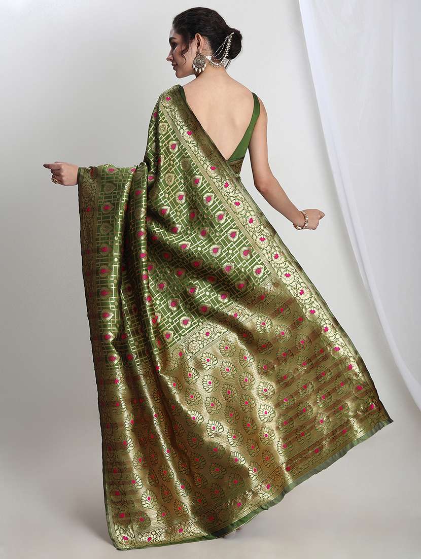 women self design banarasi saree with blouse - 21978336 -  Standard Image - 2