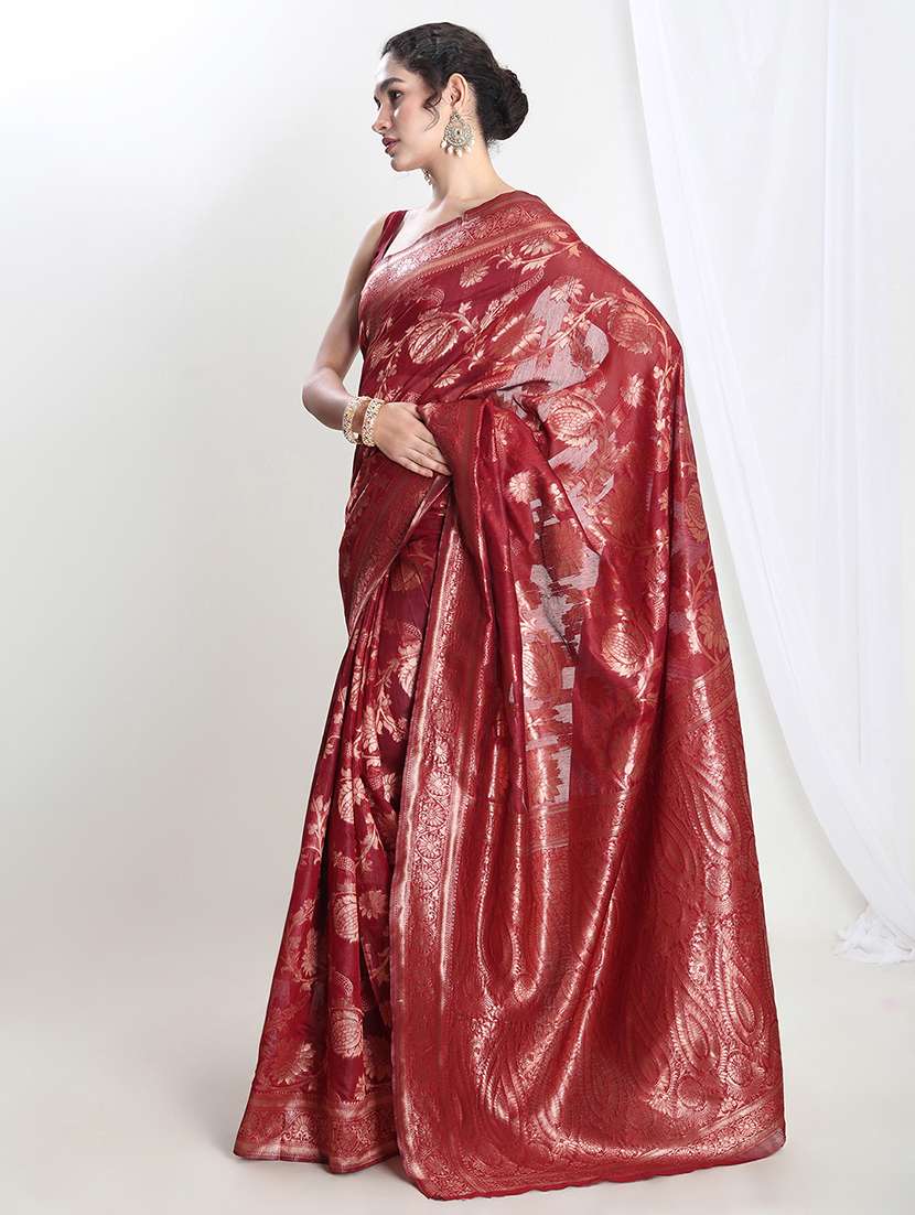 women self design banarasi saree with blouse