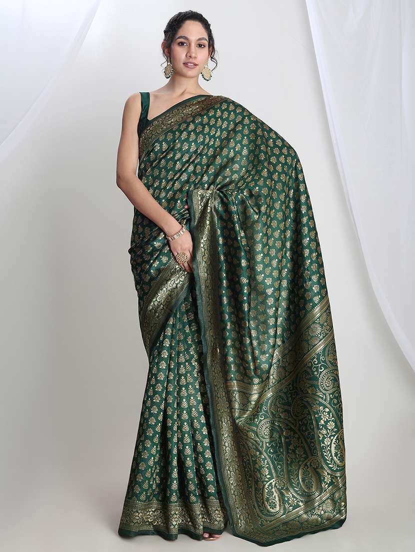 women self design banarasi saree with blouse