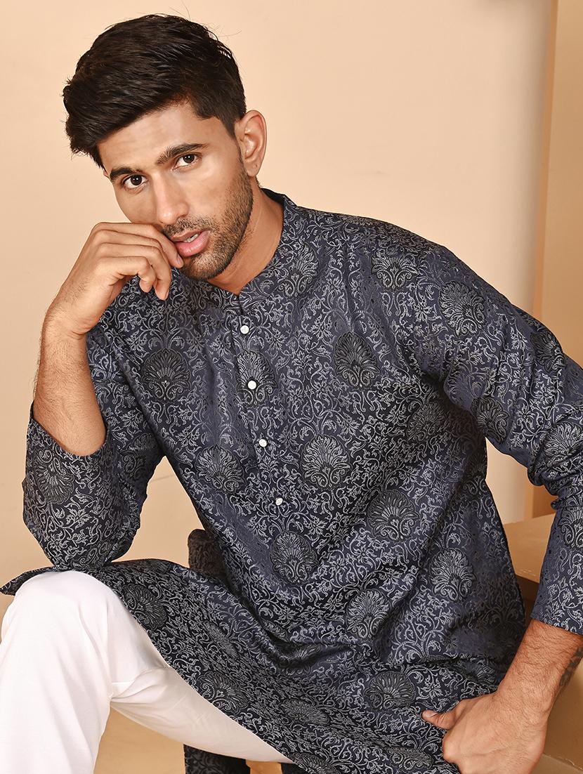 men self design mandarin neck long kurta - 21978490 - Standard Image - 2