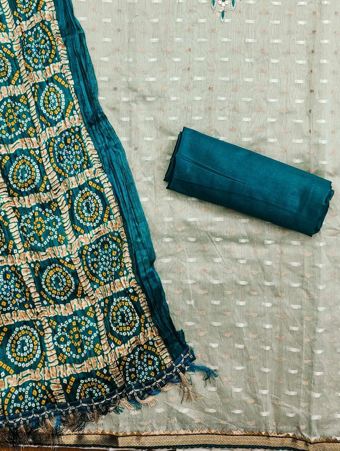 women self design embroidered unstitched suit set - 21978546 -  Standard Image - 2