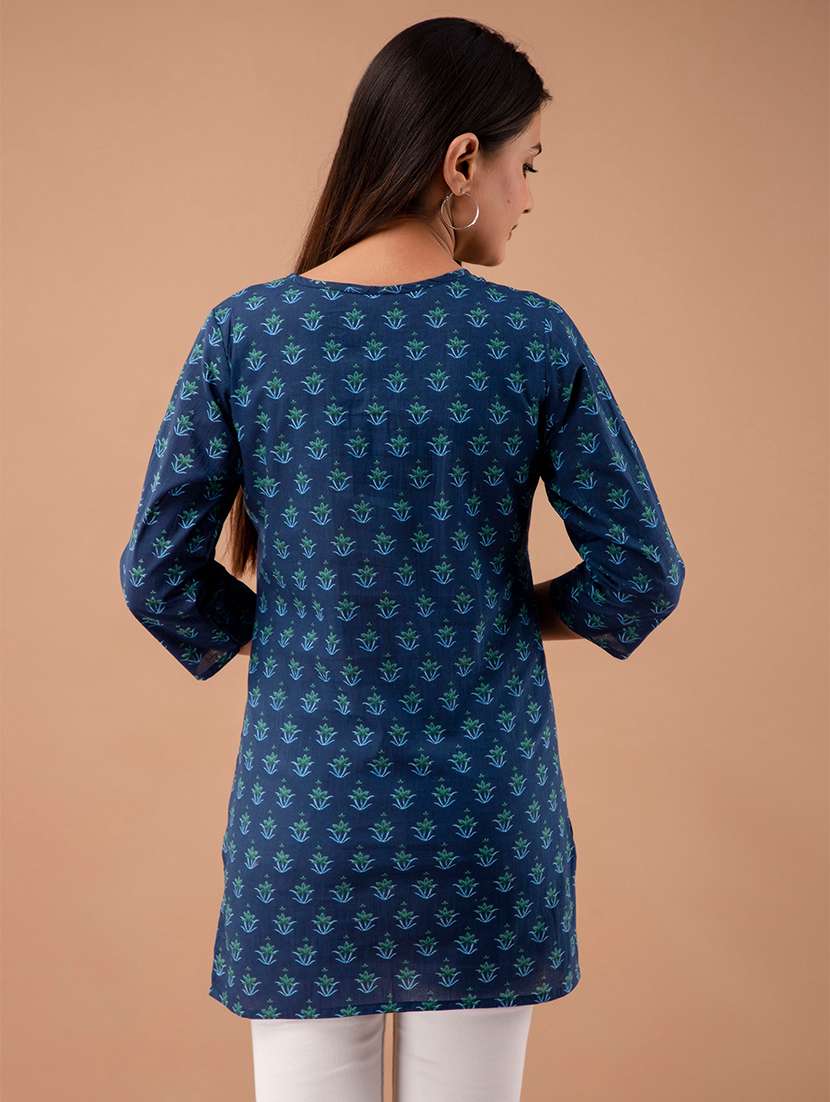 women printed three quarter sleeve straight kurti - 21979043 - Standard Image - 2