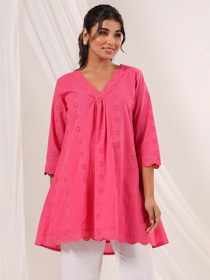 women three quarter sleeve schiffli a-line kurta - 21979074 - Standard Image - 2