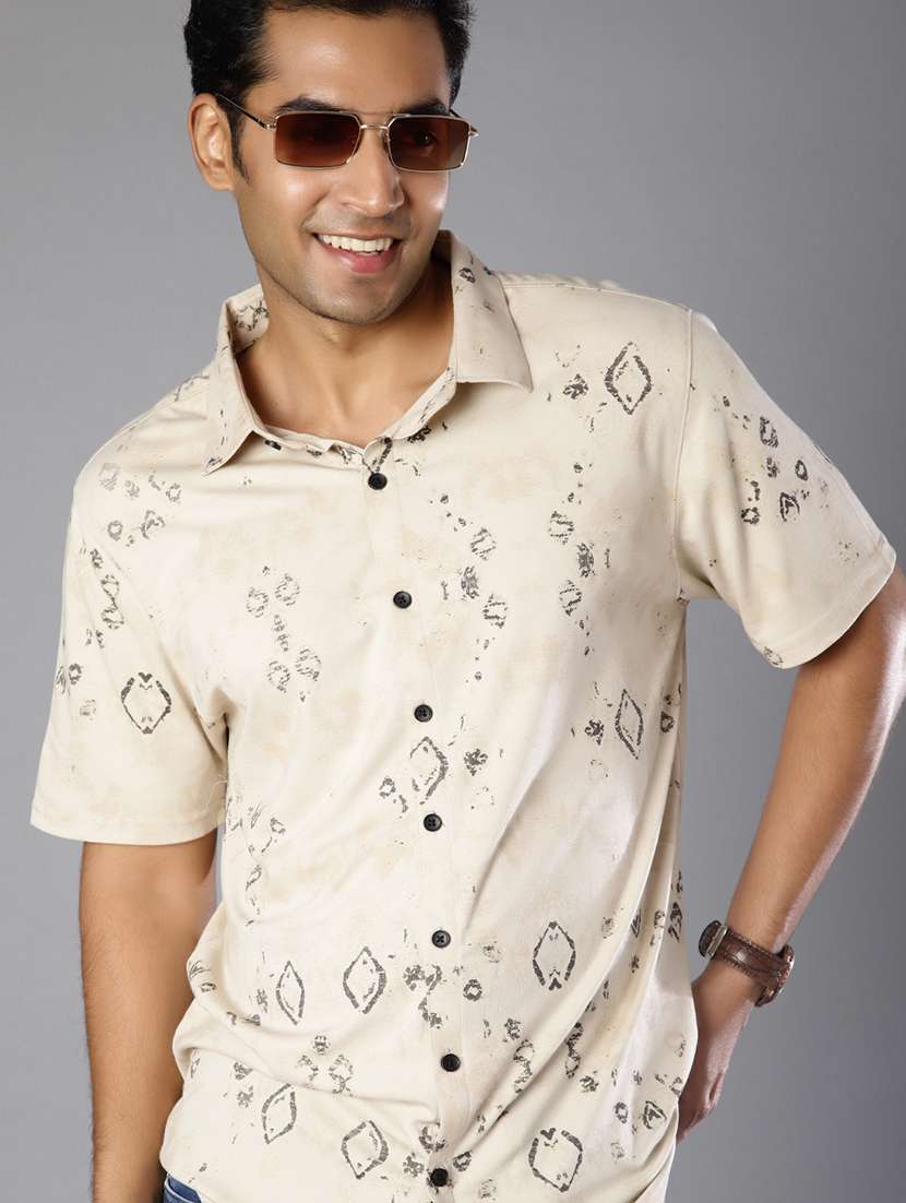 men printed short sleeve regular fit casual shirt