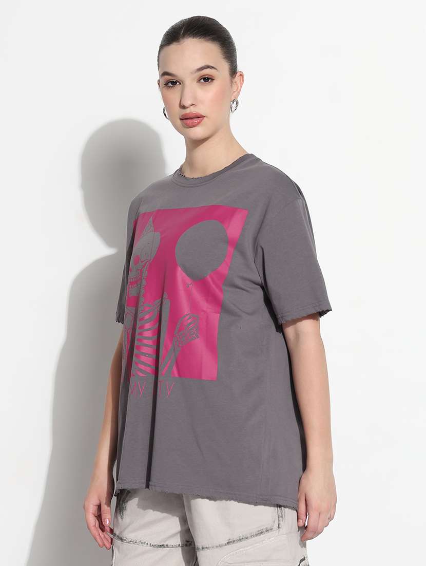 women printed short sleeve oversized t-shirt - 21979760 -  Standard Image - 2