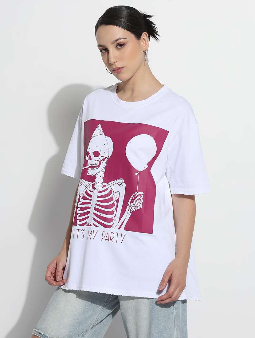 women printed short sleeve oversized t-shirt - 21979761 -  Standard Image - 2