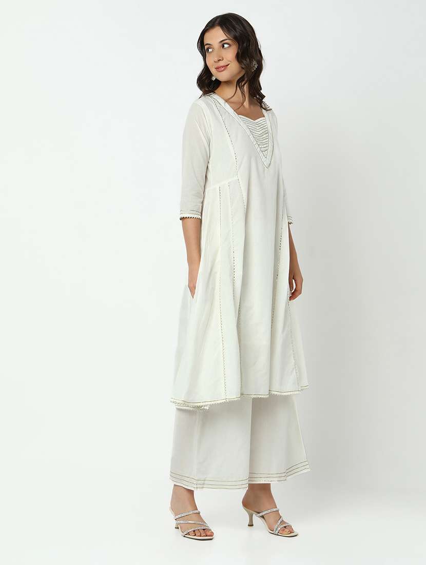 women three quarter sleeve kurta palazzo with dupatta set - 21979784 -  Standard Image - 2