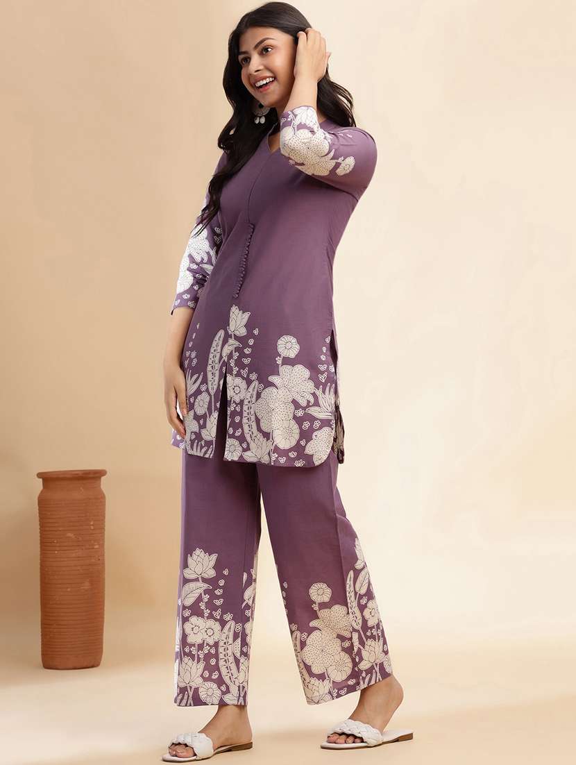 women printed three quarter sleeve ethnic co-ord set - 21980068 - Standard Image - 2