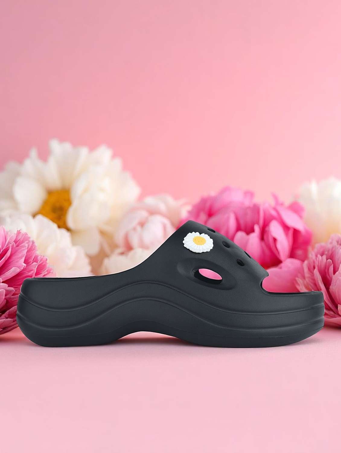 women black solid platform slides - 21980073 - Zoom Image - 0
