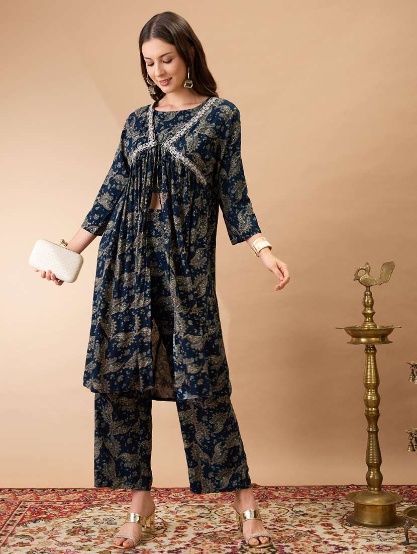 women blue paisley printed crop top with straight pant & v-neck flared shrug co-ords set