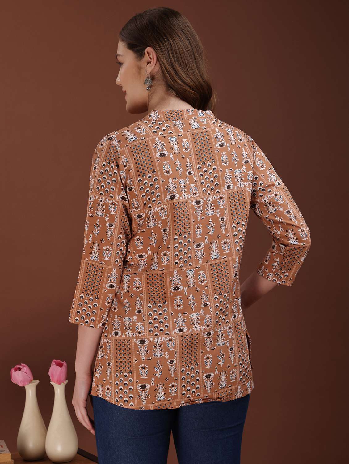 women printed three quarter sleeve straight kurti - 21980356 - Standard Image - 2