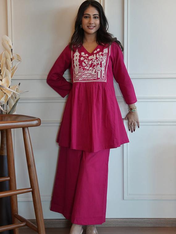 women pink three quarter sleeve ethnic co-ord set - 21980373 - Standard Image - 2