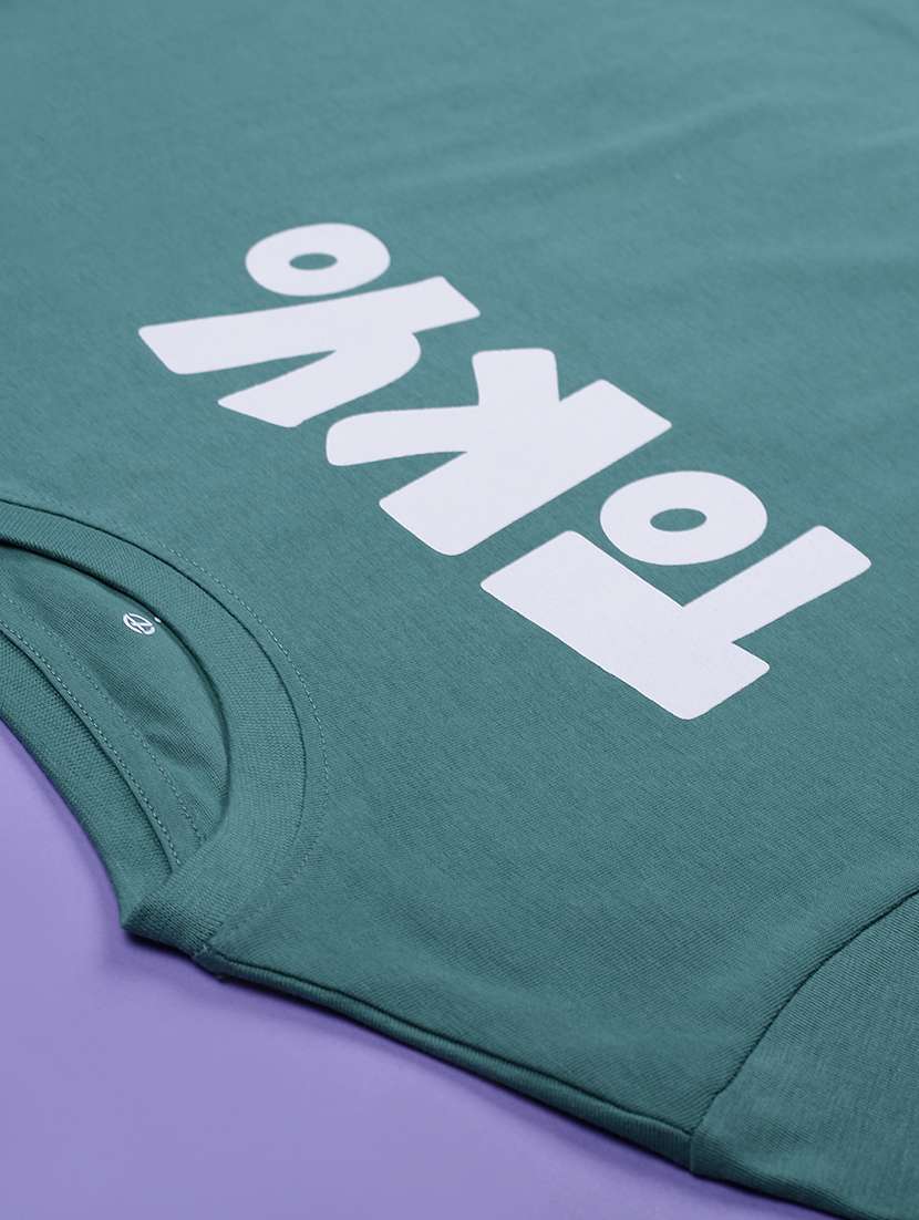 boys chest print long sleeve t-shirt - 21980558 -  Standard Image - 2