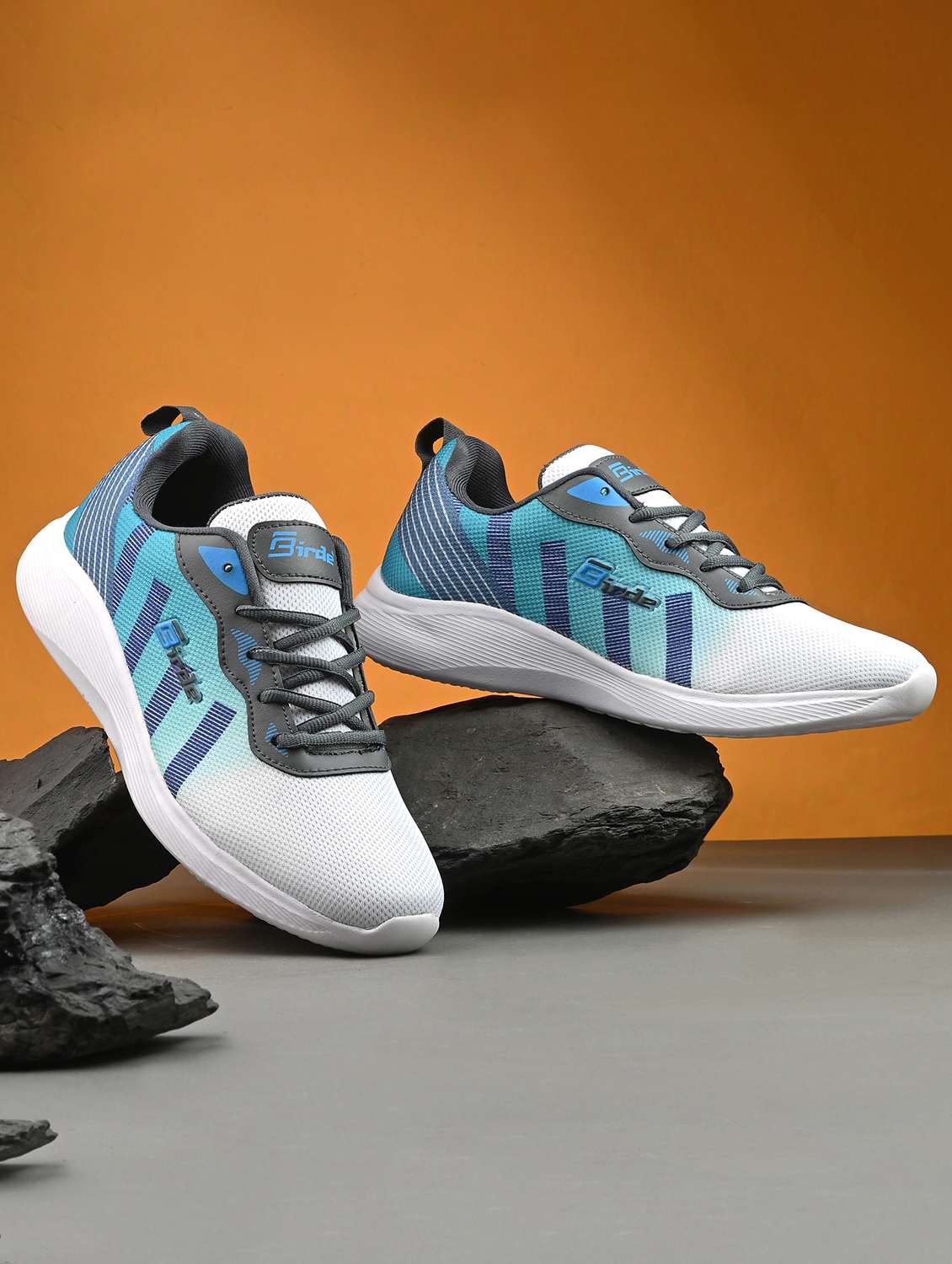 men blue lace-up sport shoe