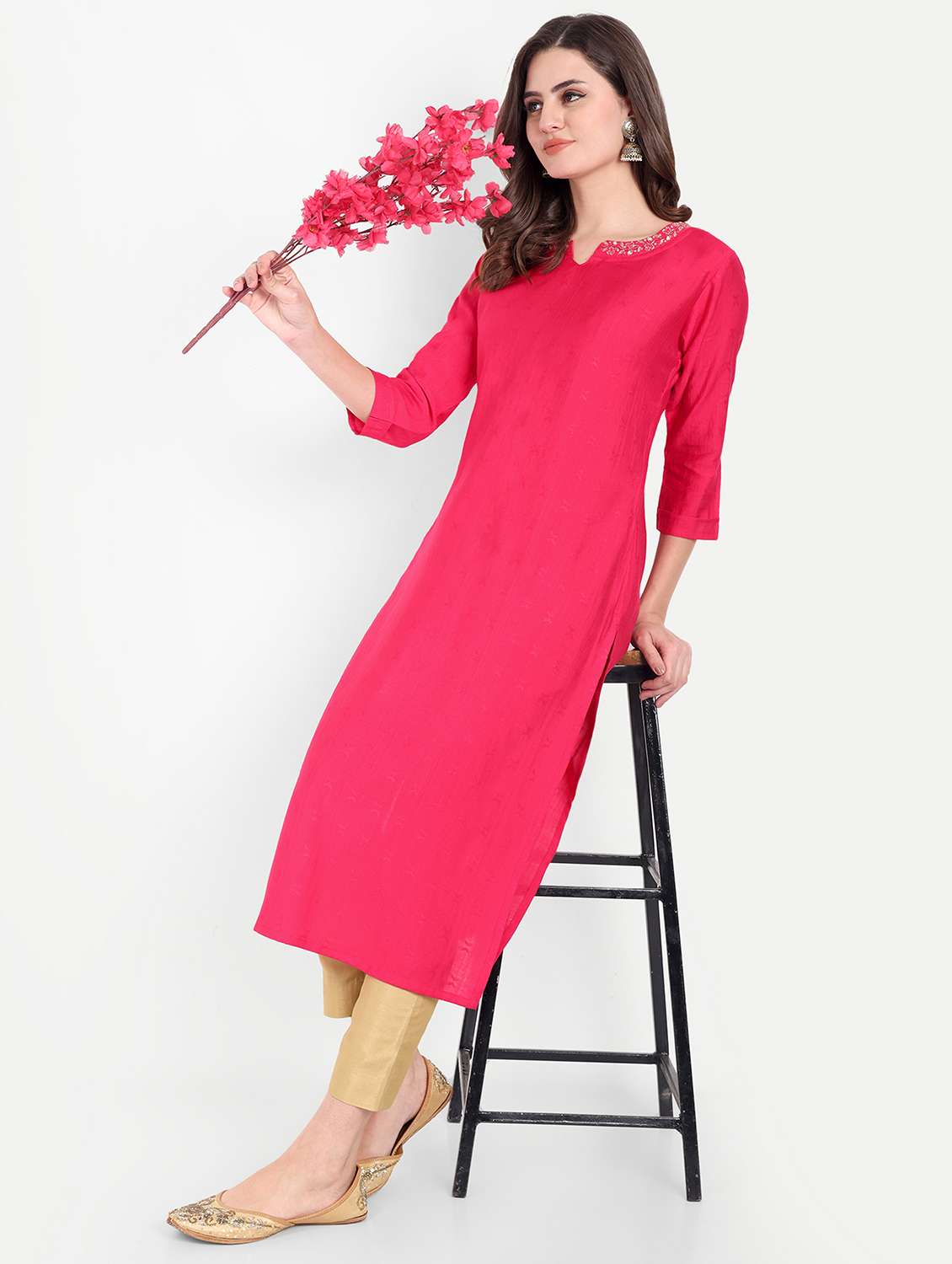 women self designed three quarter sleeve kurta