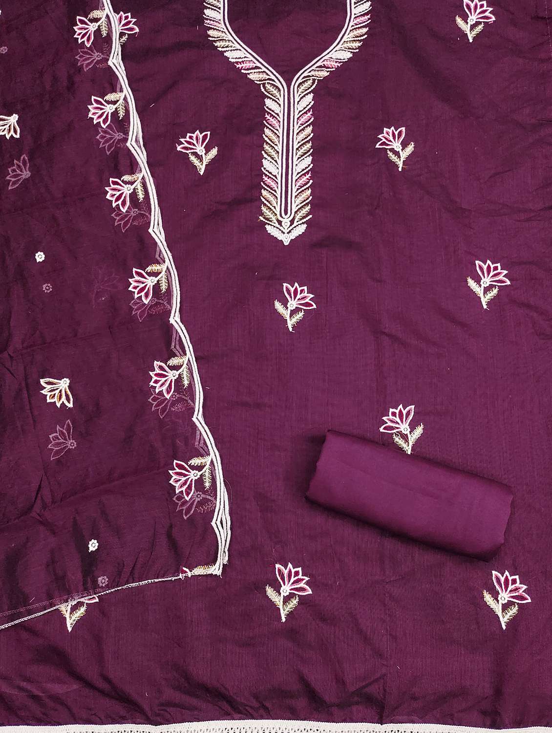  women embroidered unstitched suit set - 21981245 -  Standard Image - 2