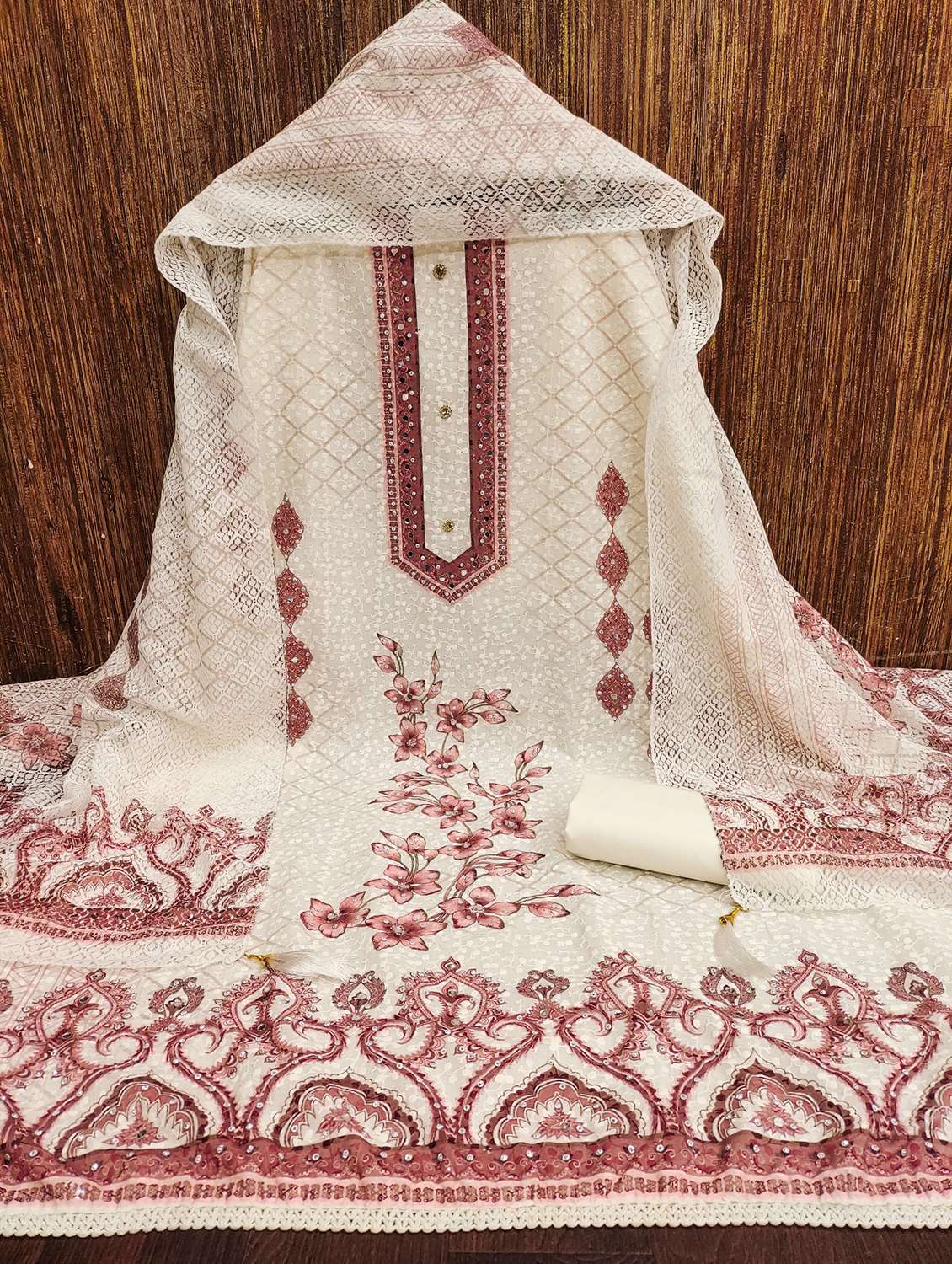 women printed with embroidery work unstitched suit set - 21981289 -  Standard Image - 2