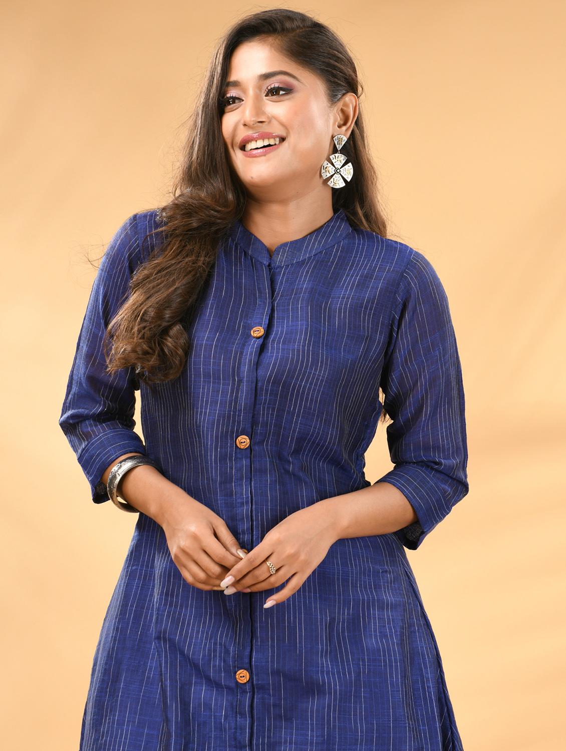 women self design three quarter sleeve a-line kurta - 21981840 - Standard Image - 2