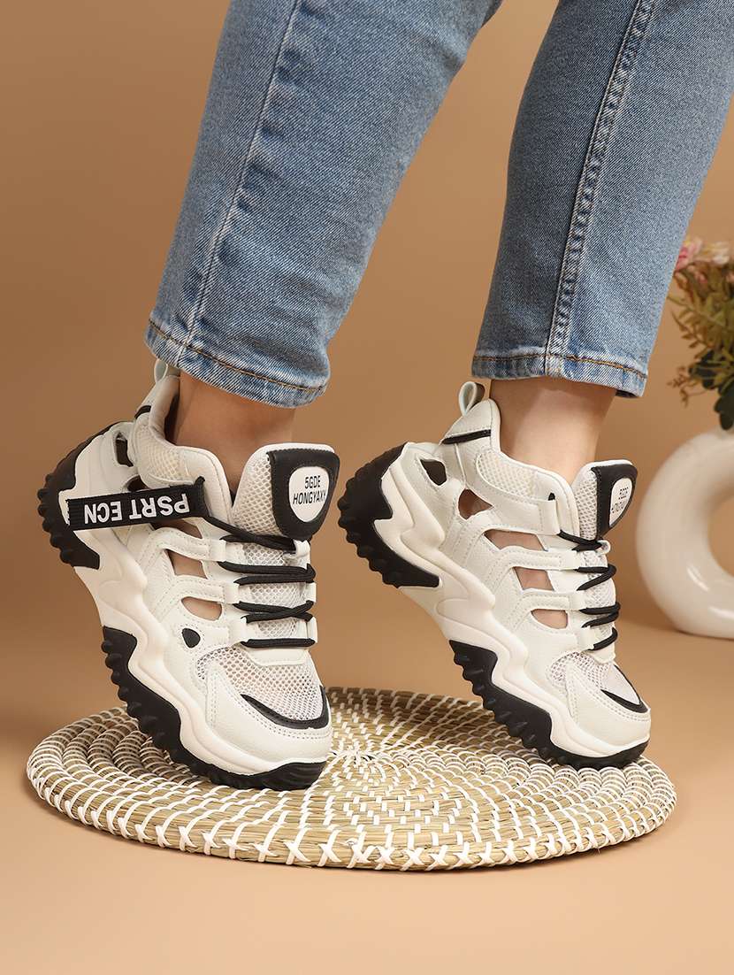 women white lace-up sneaker