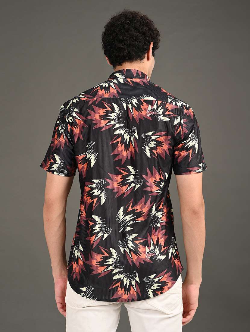 men printed short sleeve regular fit casual shirt - 21982238 -  Standard Image - 2