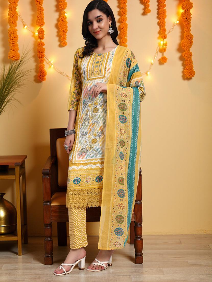 women three quarter sleeve kurta pant with dupatta set - 21982287 - Standard Image - 2