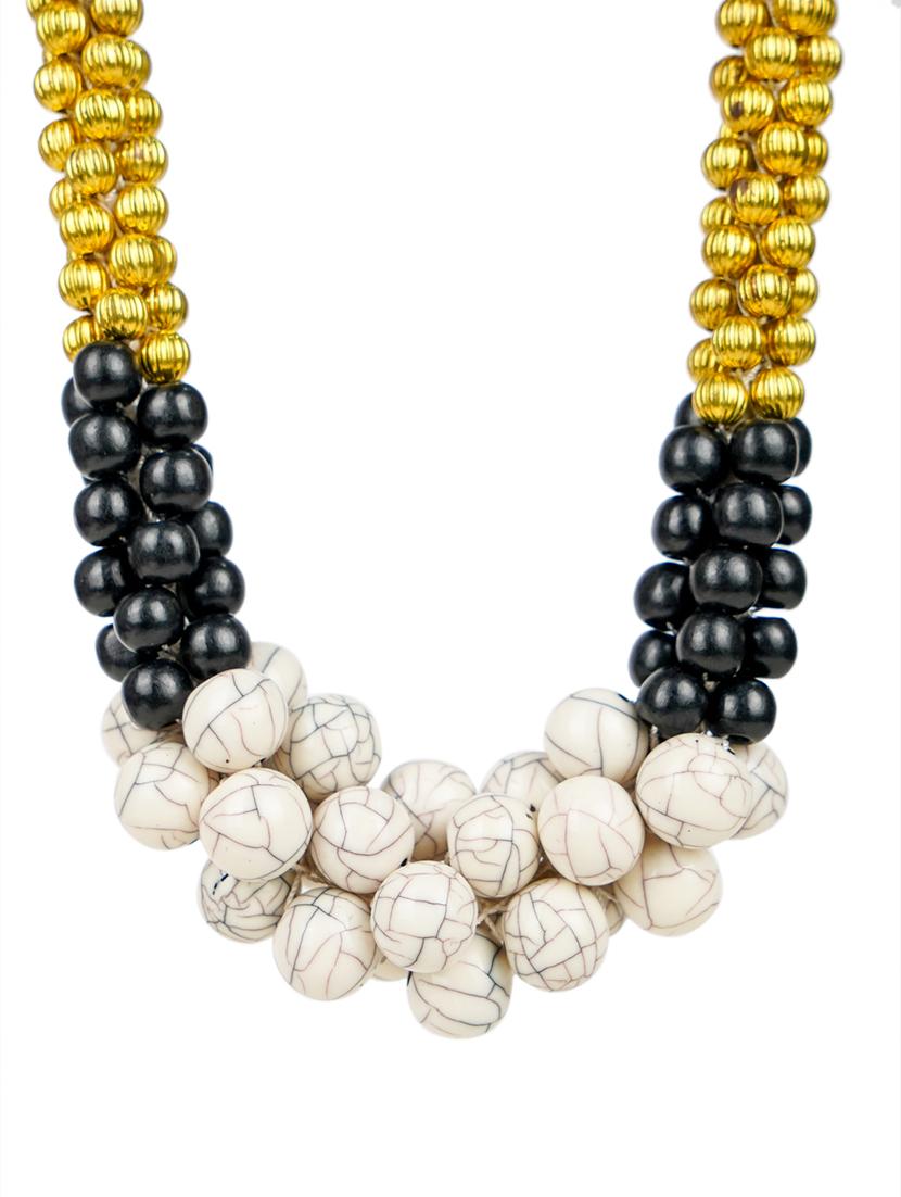 ethnic tribal handmade resin beaded fashion necklace - 21982832 - Standard Image - 2