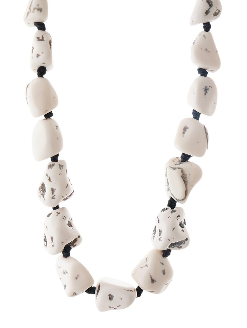 ethnic tribal handmade resin beaded fashion necklace - 21982870 - Standard Image - 2