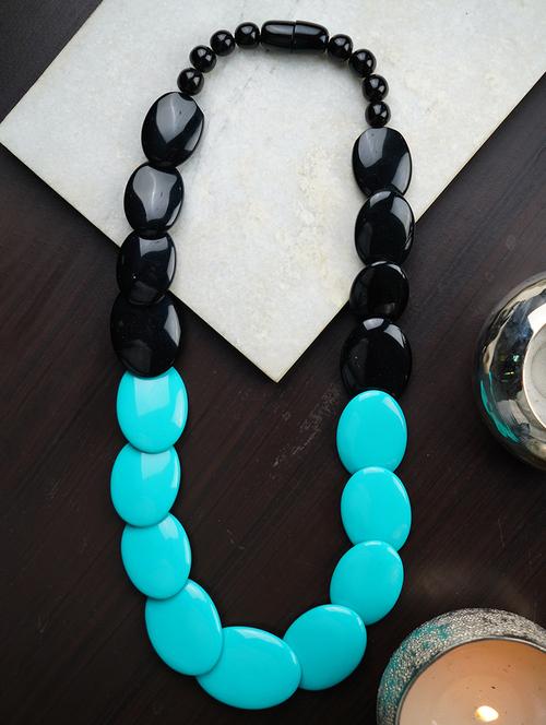 women resin beaded fashion necklace - 21982894 - Standard Image - 0